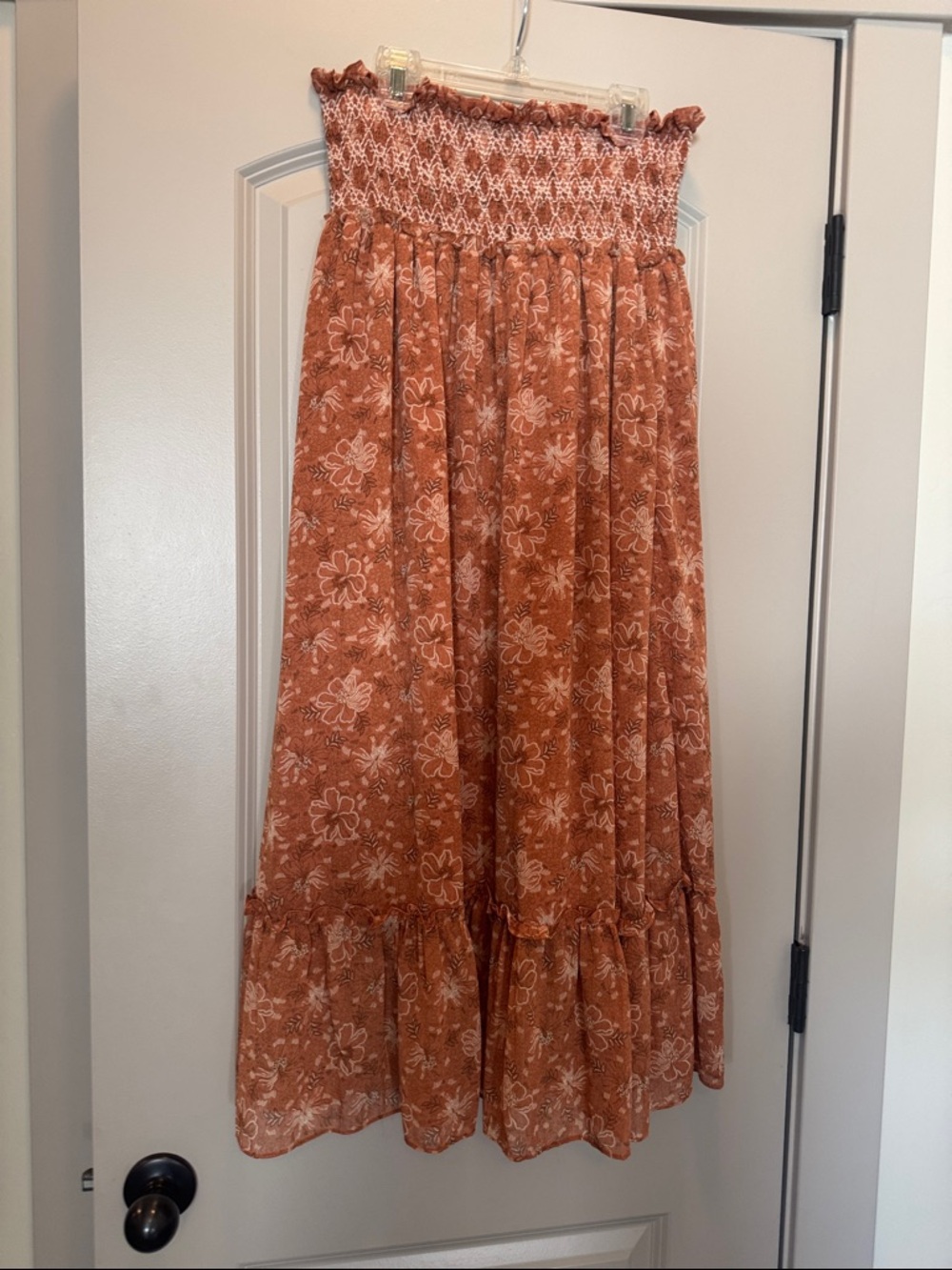 Rust & cream floral maxi skirt size Medium. From Bohme.